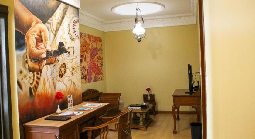 Amos Cozy Hotel Melawai Jakarta Exterior foto